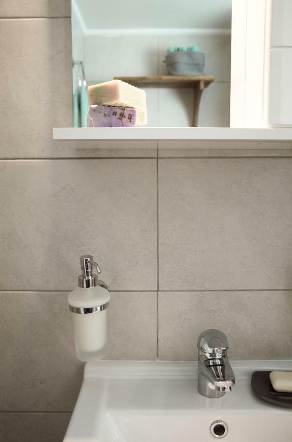 Apartamento The House Of Lavender Atenas Exterior foto